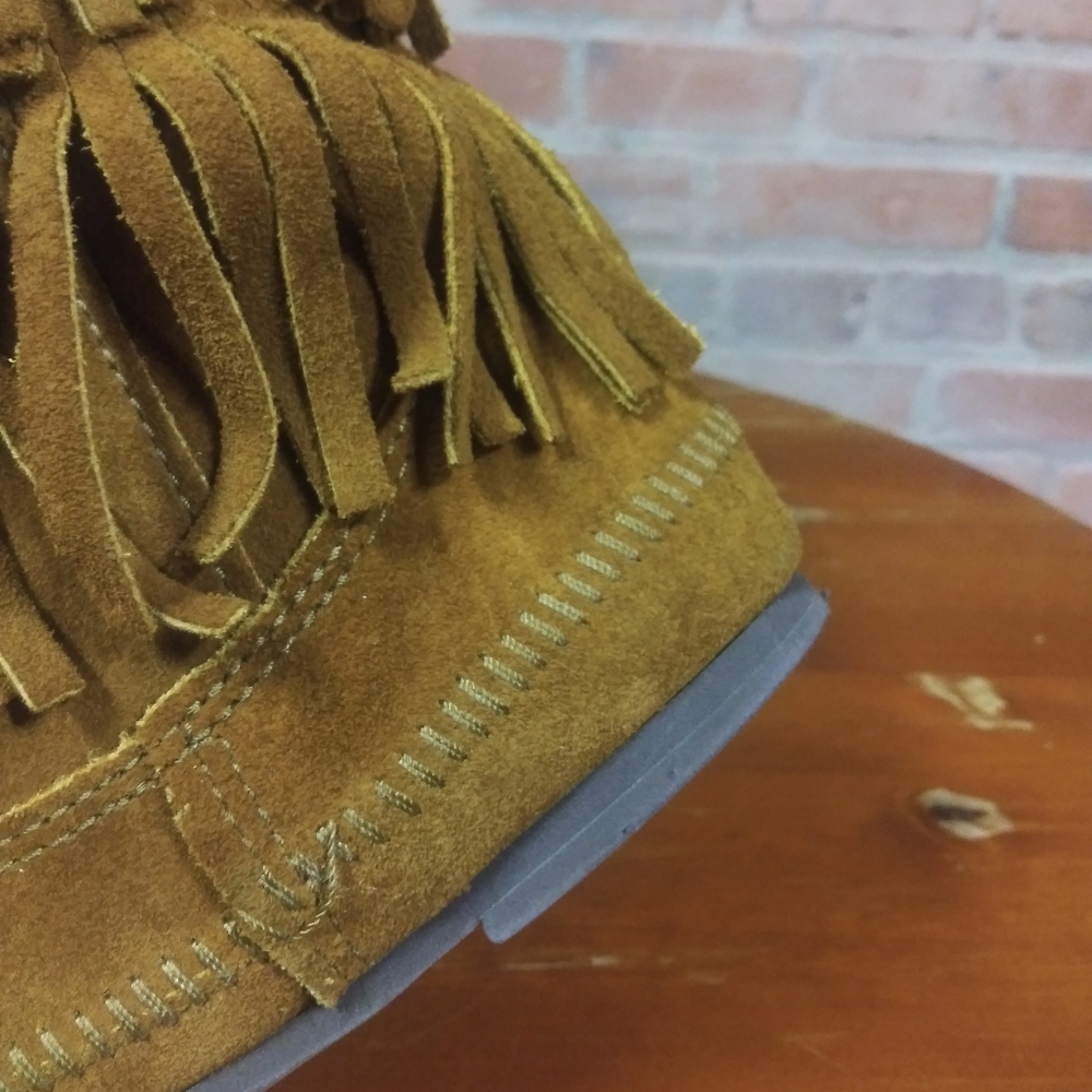 Minnetonka | 3-Layer Fringe Moccasins - image 5